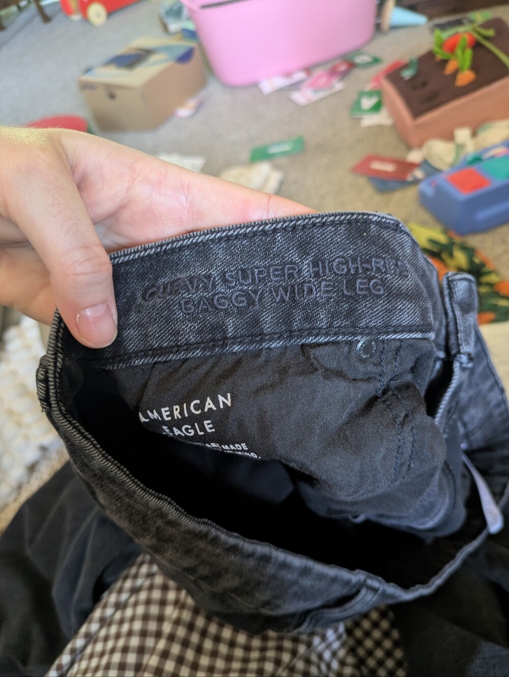 American Eagle Curvy Super High Rise Baggy Wide Leg Jeans - Picture 8 of 9